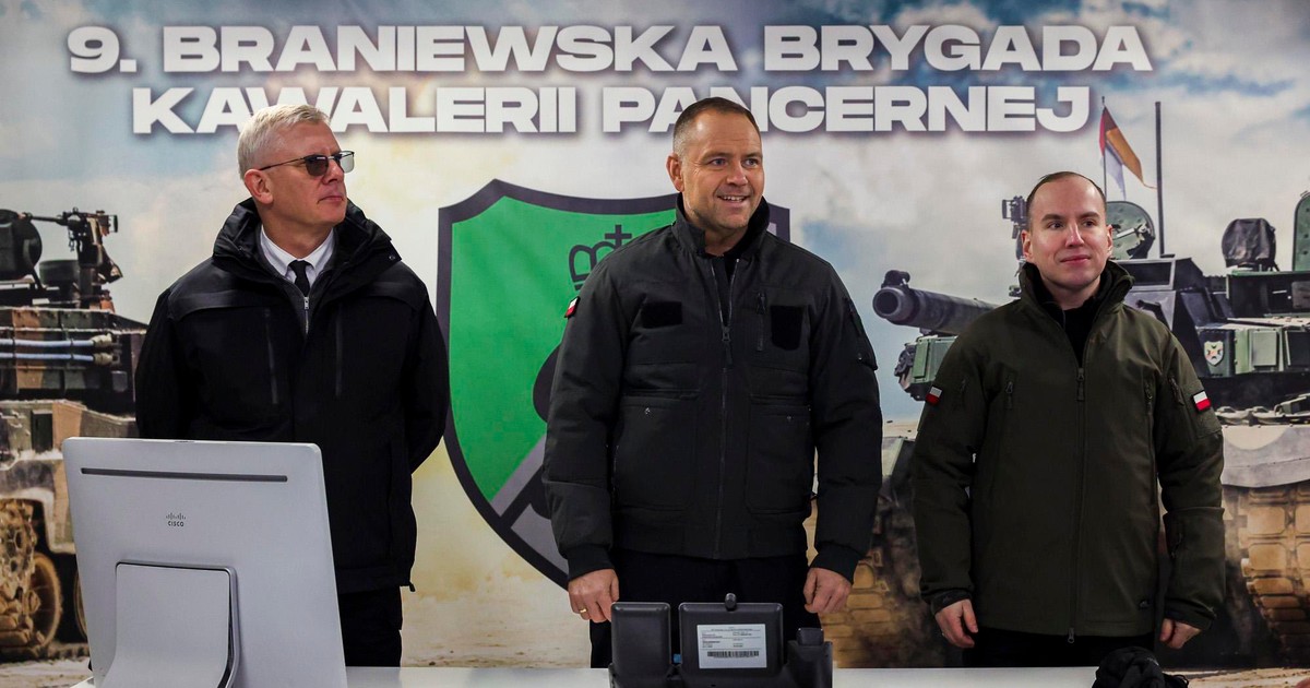 Burza o zdjęcie z Nawrockim. Fotograf prezydenta zabrał głos. "Czuję się w obowiązku wyjaśnić"