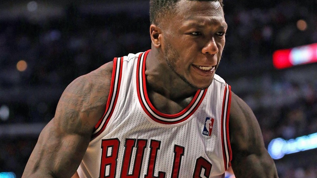 Władze Los Angeles Clippers poinformowały, że w najbliższym czasie ich zawodnikiem będzie Nate Robinson. Rozgrywający kojarzony z bardzo niskiego, jak na standardy NBA, wzrostu (1,75 m) z zespołem z Kalifornii podpisał dziesięciodniową umowę.