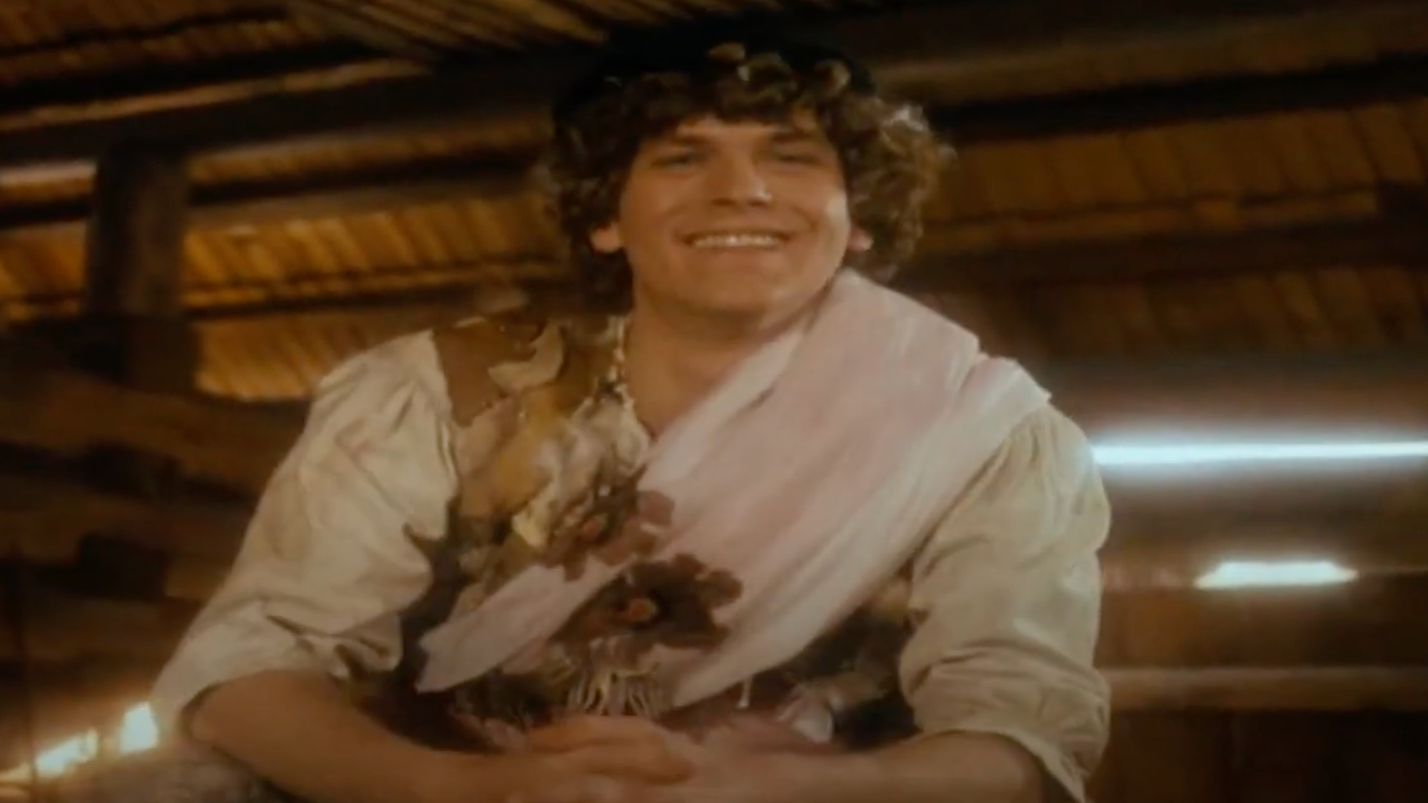 Nemecký herec Tobias Hoesl vo filme Perinbaba.