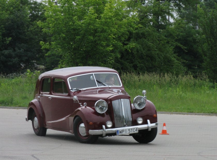 Wyjątkowy Austin A125 Sheerline Saloon z 1953 roku jest w rodzinie pana Marcina Chrzanowskiego ponad 35 lat