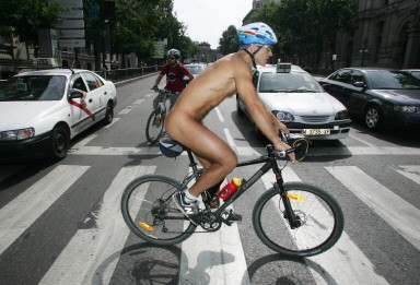 SPAIN-DEMO-NAKED BIKERS