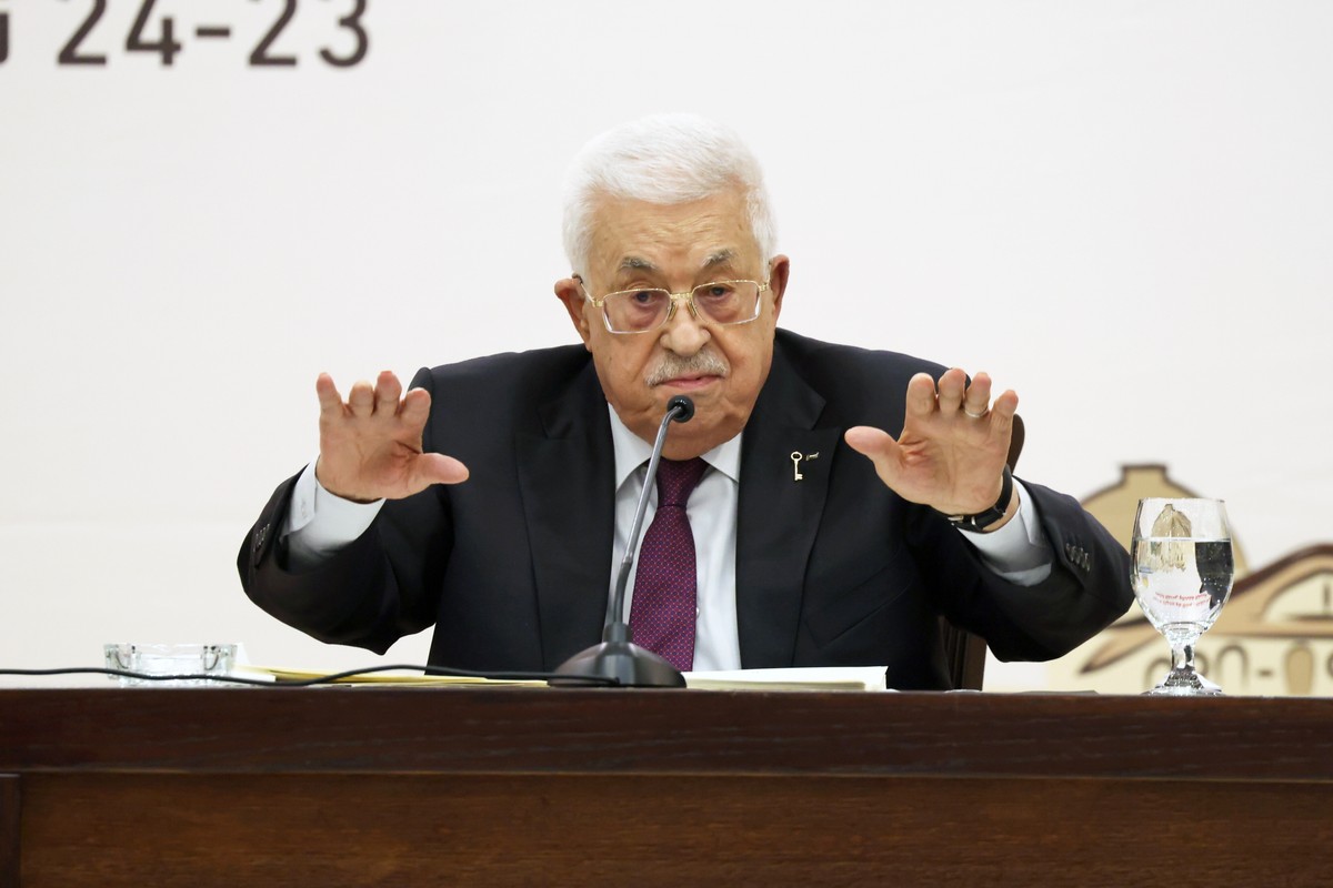 Mahmud Abbas, prezydent Autonomii Palestyńskiej uderza w Hamas