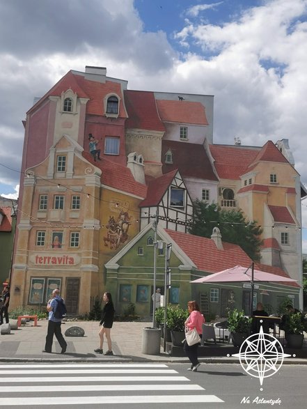 Mural na Śródce / naatlantyde.pl