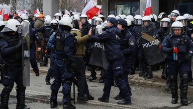 Zamieszki przed Sejmem. Głos zabrał przewodniczący NSZZ RI "Solidarność"