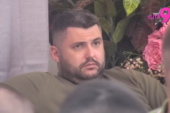 ASMINU DURDŽIĆU MAJKA OKRENULA LEĐA Isplivali šok detalji iz spoljnog sveta: Za sve je kriva Maja Marinković