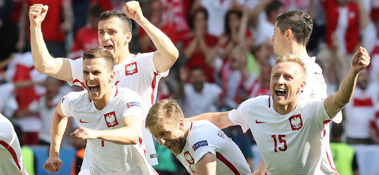 Światowe media po meczu Polaków: wielki "pierwszy raz", Polacy piszą historię