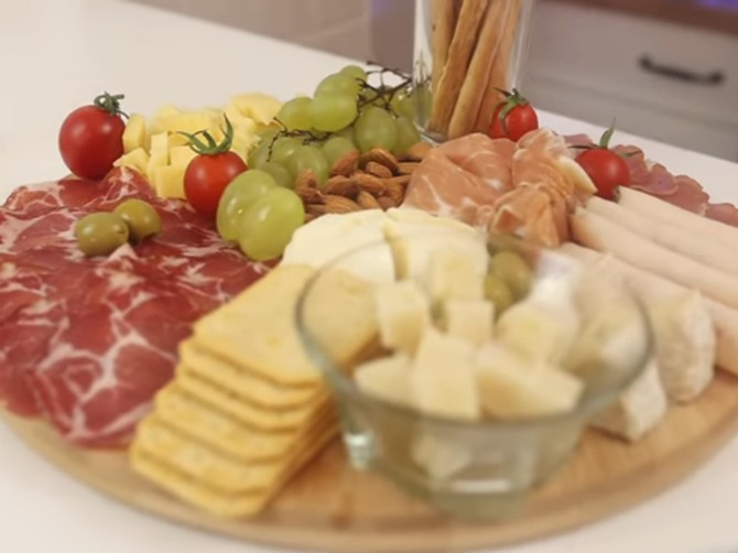 Evo kako da složite tradicionalno srpsko meze