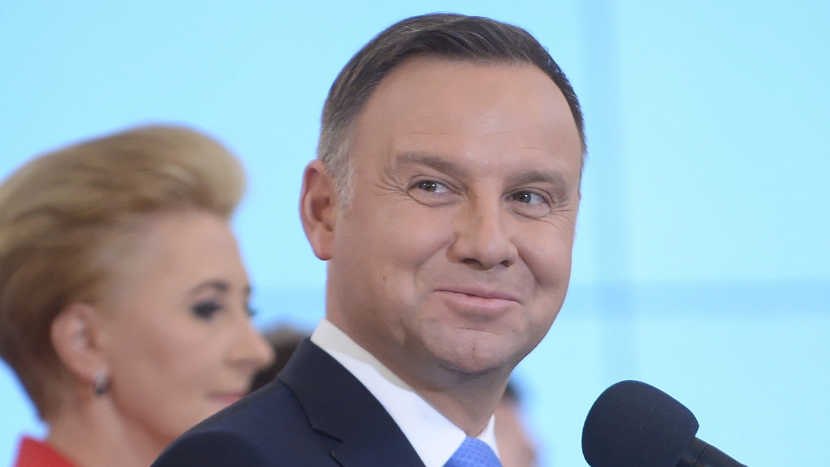 Andrzej Duda podpisał 5 kwietnia ustawę, wyrażającą zgodę parlamentu na dokonanie ratyfikacji umowy między Polską a Danią ws. gazociągu Baltic Pipe - poinformowała dzisiaj kancelaria prezydenta. Ustawa wchodzi w życie w 14 dni po opublikowaniu.