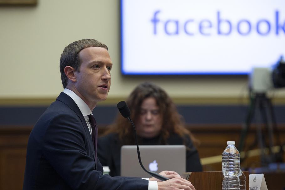 Mark Zuckerberg dwukrotnie musiał się stawić w Waszyngtonie na przesłuchanie