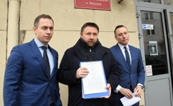 Nie tylko Brejza... Kaczyński pozywa kolejnych polityków. Chodzi o Srebrną