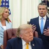 Donald Tramp i Pit Hegset
