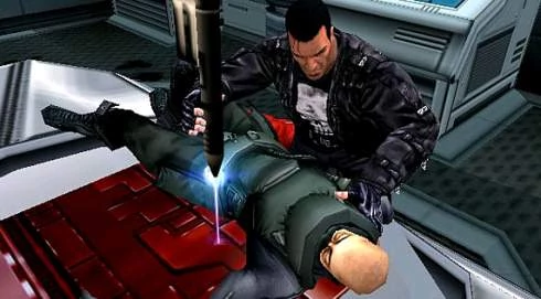 Brutalne sceny przesłuchań w grze The Punisher