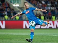 Liga Mistrzów: Milik jak Lewandowski. Też trafił z karnego. 107. goli Ronaldo [WIDEO]