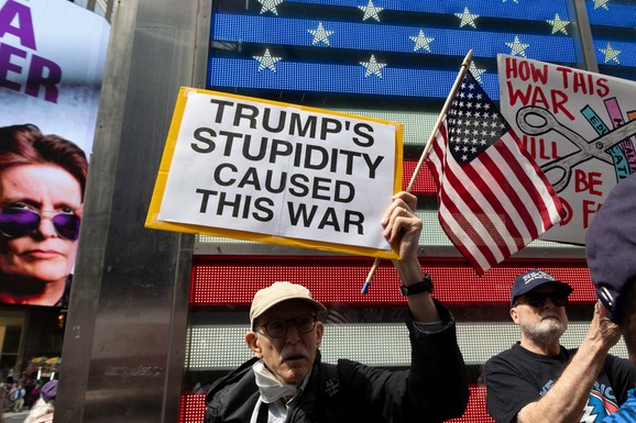 BEG OD TRAMPA! Amerikanci počeli da se sele zbog politike Bele kuće: "Sve ovo je već previše, ŽELIMO NORMALAN ŽIVOT"