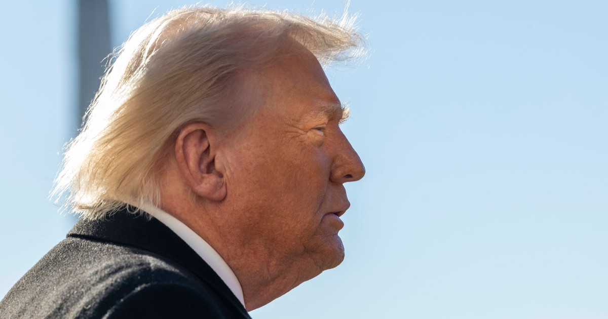 Coraz więcej Amerykanów rezygnuje z duopolu. To zła wiadomość dla Trumpa