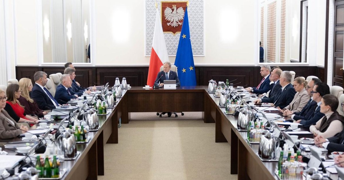 Polska nie przyjmie migrantów w ramach paktu migracyjnego? Decyzja Komisji Europejskiej i reakcje w Warszawie