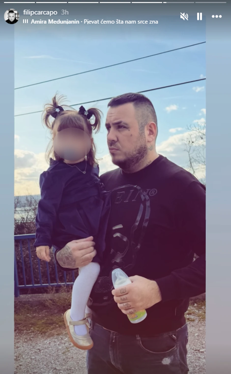 Filip Car pokazao kako provodi vreme sa ćerkom Leonom