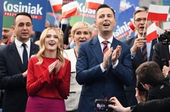 'Kosiniak-Kamysz w sposób mało elegancki zabiega o głosy'