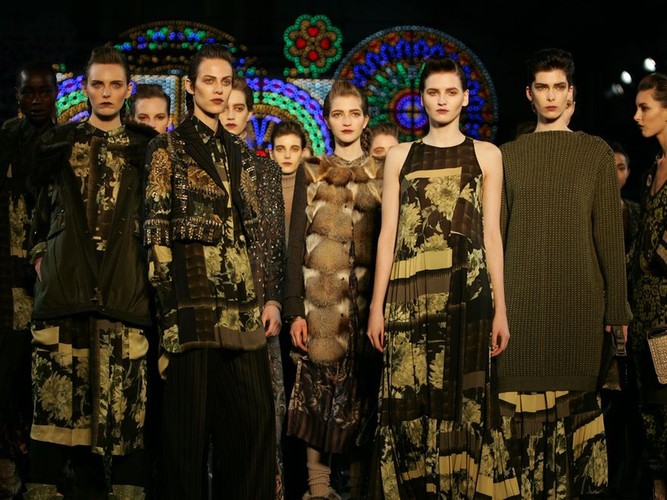 Kenzo w kolekcji jesień-zima 2011/2012 na Paris Fashion Week
