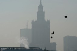 smog nad Warszawą