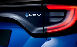 Toyota odleciała! Nowy Yaris to wielka różnica i TAK wygląda