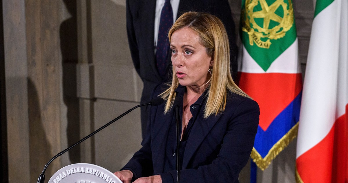 Italy's first female prime minister leads the most far-right government ...