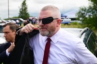 Ksiądz Lemański: Grzegorz Braun to wielki szkodnik Kościoła
