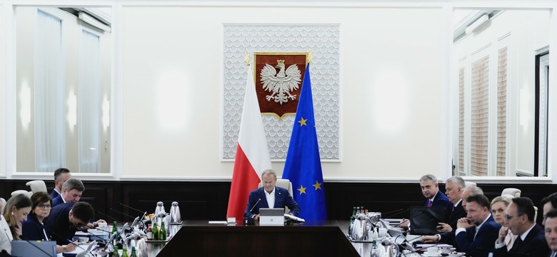 Rekonstrukcja rządu potrwa dwa dni. Powstaną nowe duże resorty