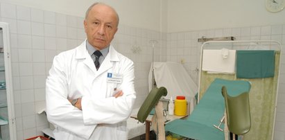 Nie będzie zarzutów dla prof. Chazana