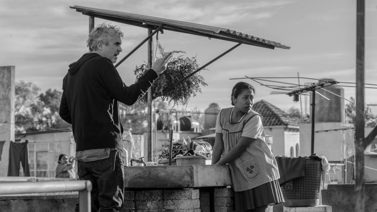 600 kin na całym świecie pokaże "Romę", nowy film meksykańskiego reżysera i scenarzysty Alfonso Cuarona, wyprodukowany przez Netfliksa. To pierwszy taki przypadek w historii platformy. Nagradzane dzieło Cuarona zobaczą także polscy widzowie. Premiera w piątek, 14 grudnia 2018.