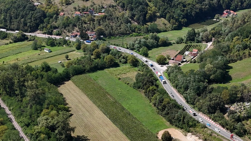 Saobraćajni kolaps svakodnevica u Ovčarsko-kablarskoj klisuri
