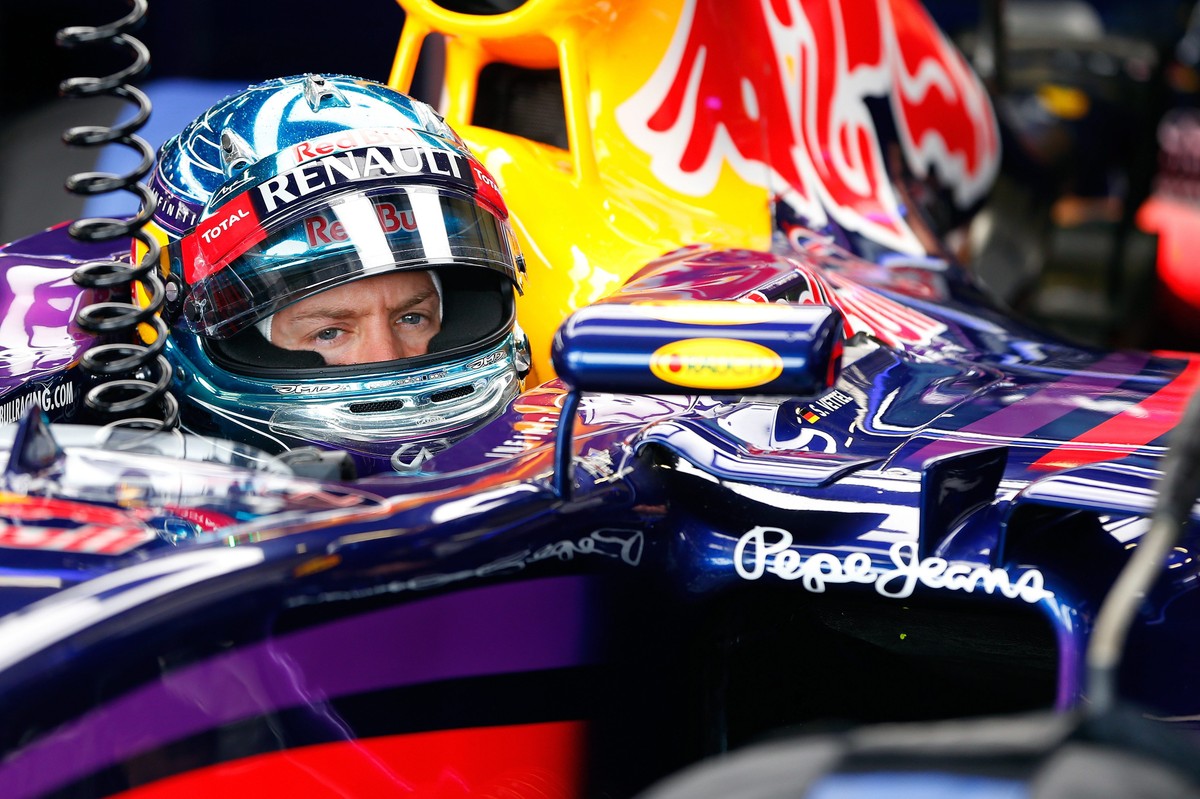 Sebastian Vettel najszybszy na treningu na torze Silverstone