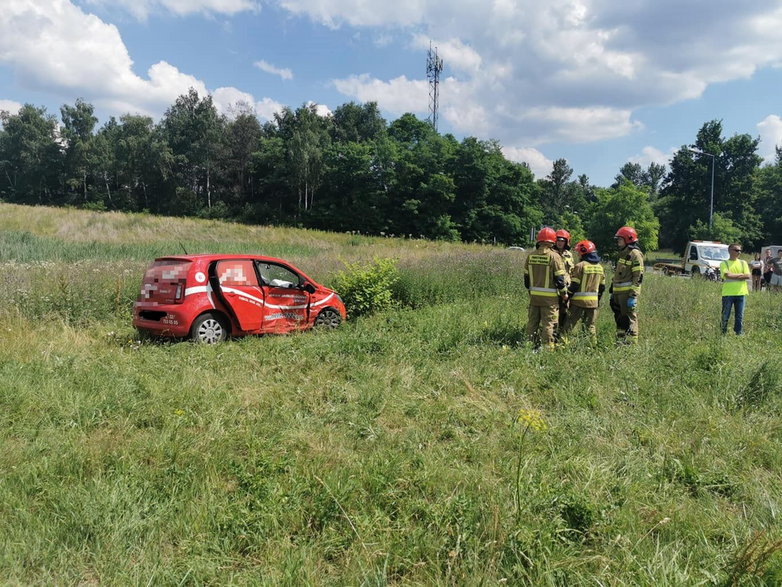 Sprawca wypadku na skrzyżowaniu ul. Radwańskich i Reja trafił do szpitala