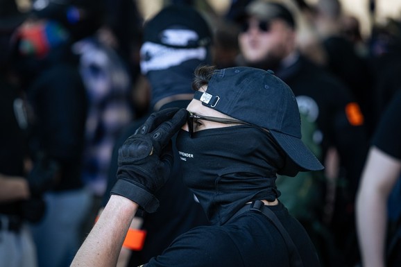 "NAPRAVIĆEMO NOVU ISLAMSKU DRŽAVU" Sprema se oružana pobuna i KRVOPROLIĆE u Ukrajini i SAD: Ruski agent komanduje teroristima neonacistima