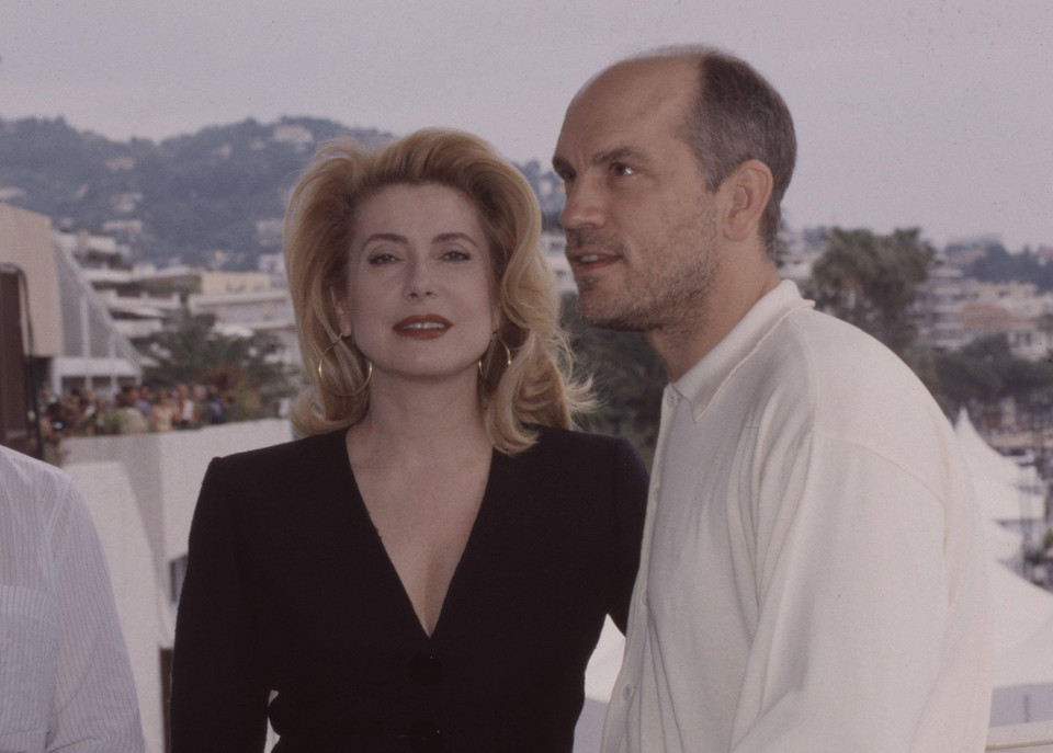 Catherine Deneuve i John Malkovich na premierze filmu "Klasztor" (1995)