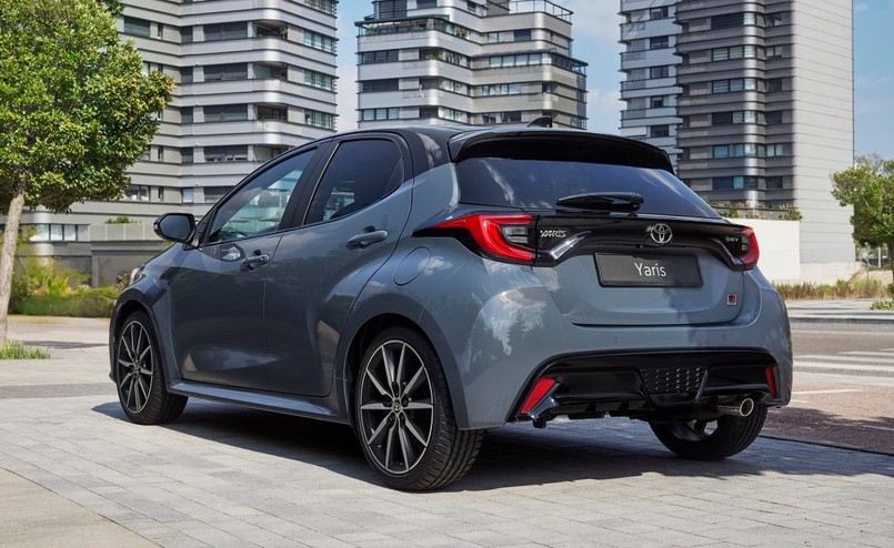 Nowa Toyota Yaris 2025