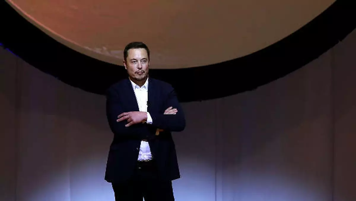 Elon Musk nieopatrznie udostępnił na Twitterze prywatny numer telefonu