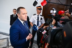 Karol Nawrocki spotkał się z Szymonem Hołownią. Prezydent elekt nie gryzł się w język