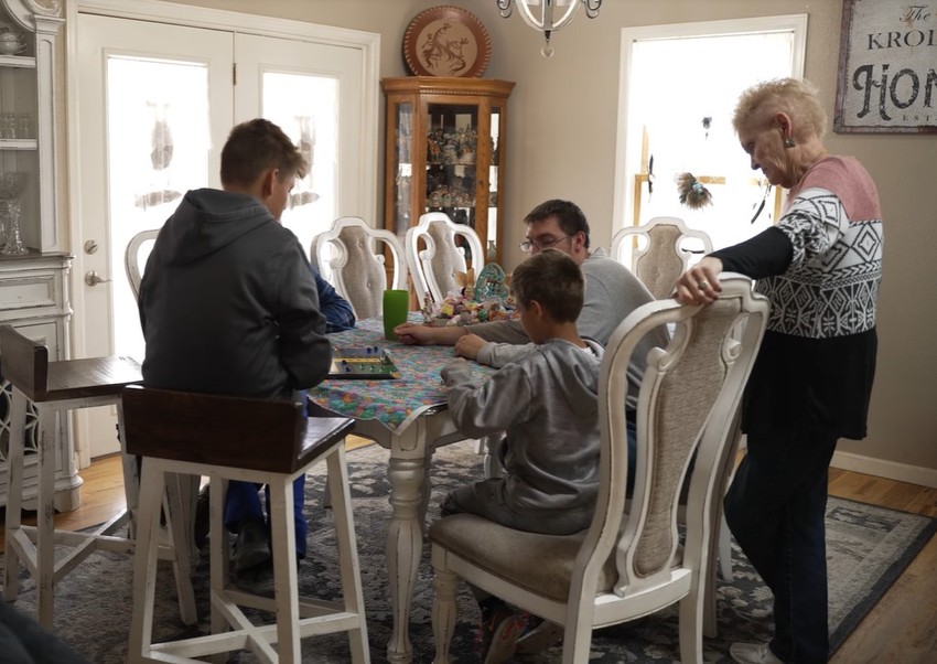 Hranitelji Kora i Sten Krol i njihova deca