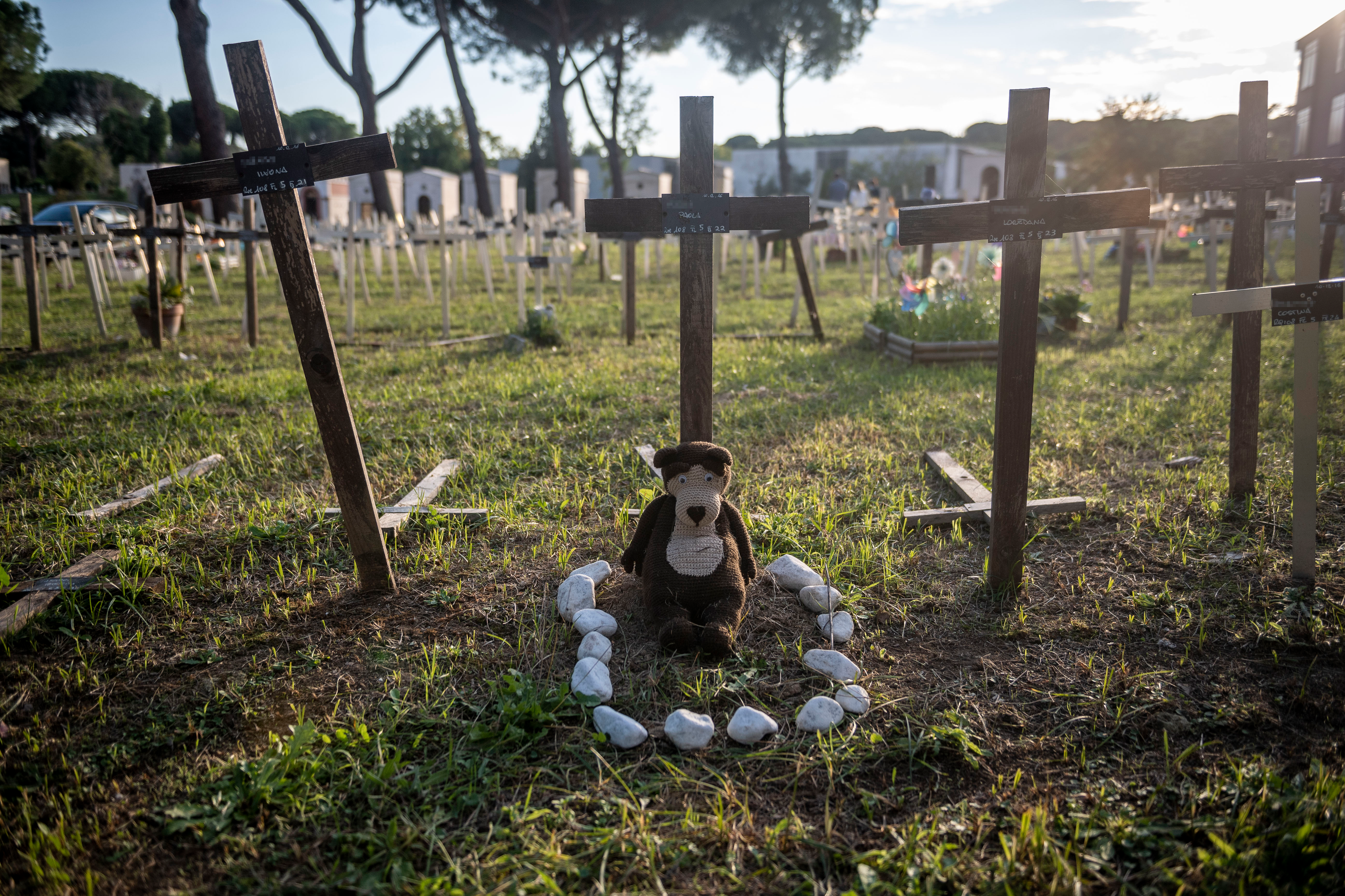 Cimitero orrori Tropea: nuova inchiesta possibile