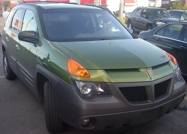 Pontiac Aztek z 2001 roku