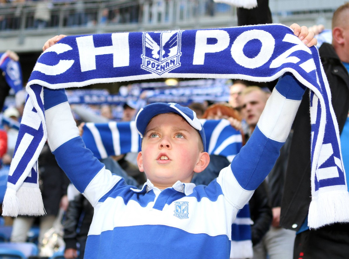Fani "Kolejorza" obejrzą mecz na stadionie Legii