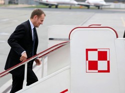 Premier leci po ratunek dla gospodarki