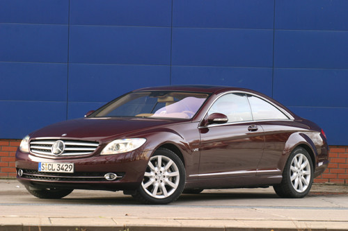 Mercedes CL 600 - On naprawdę jest taki długi