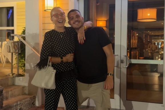 Viktor Živojinović objavio sliku sa Brenom STARU 17 GODINA Otišli na isto mesto u Majamiju, pa ih pukla nostalgija: "Dobre stvari se ne menjaju" (FOTO)