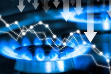 Gaz w Europie tanieje po planie USA dla Iranu. Ceny nadal wysoko