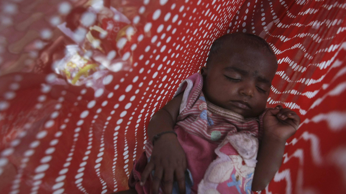 Według szacunków ONZ pod koniec października urodzi się siedmiomiliardowy mieszkaniec naszej planety. Indyjski stan Uttar Pradeś, który do ogólnej liczby ludności świata dołożył w ciągu ostatniej dekady 33 miliony osób, liczy na to, że właśnie tu urodzi się to dziecko.