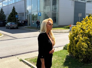 "DOK JE BIO DŽENTLMEN, BILI SMO ZAJEDNO" Bojana Lazić progovorila o ljubavnom životu, pa spomenula svađu Desingerice i Zorice Brunclik: "Mislim da ga je bilo sramota"