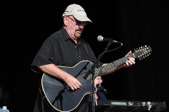 Preminuo rok muzičar Dejv Mejson: Bio je jedan od osnivača i pevač grupe "Traffic"