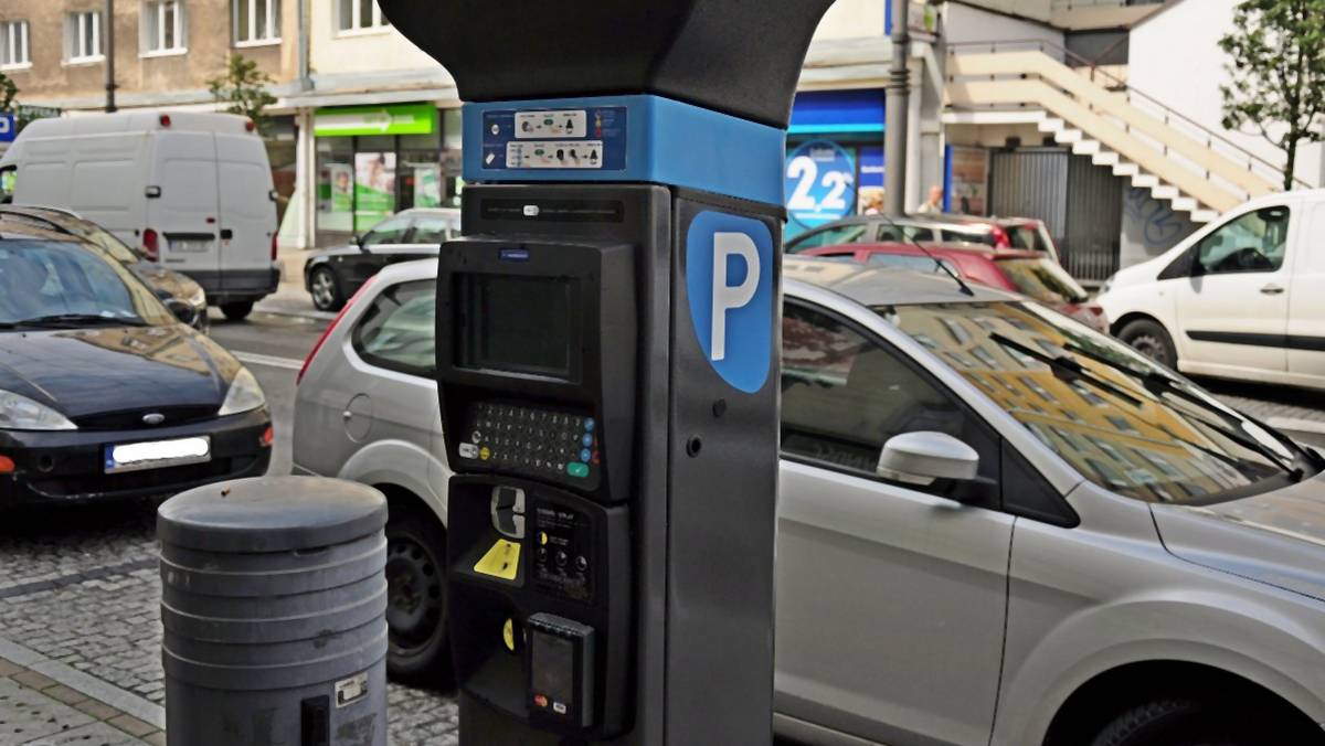 Mróz pokonał parkomaty Zarządu Dróg i Zieleni w Gdyni